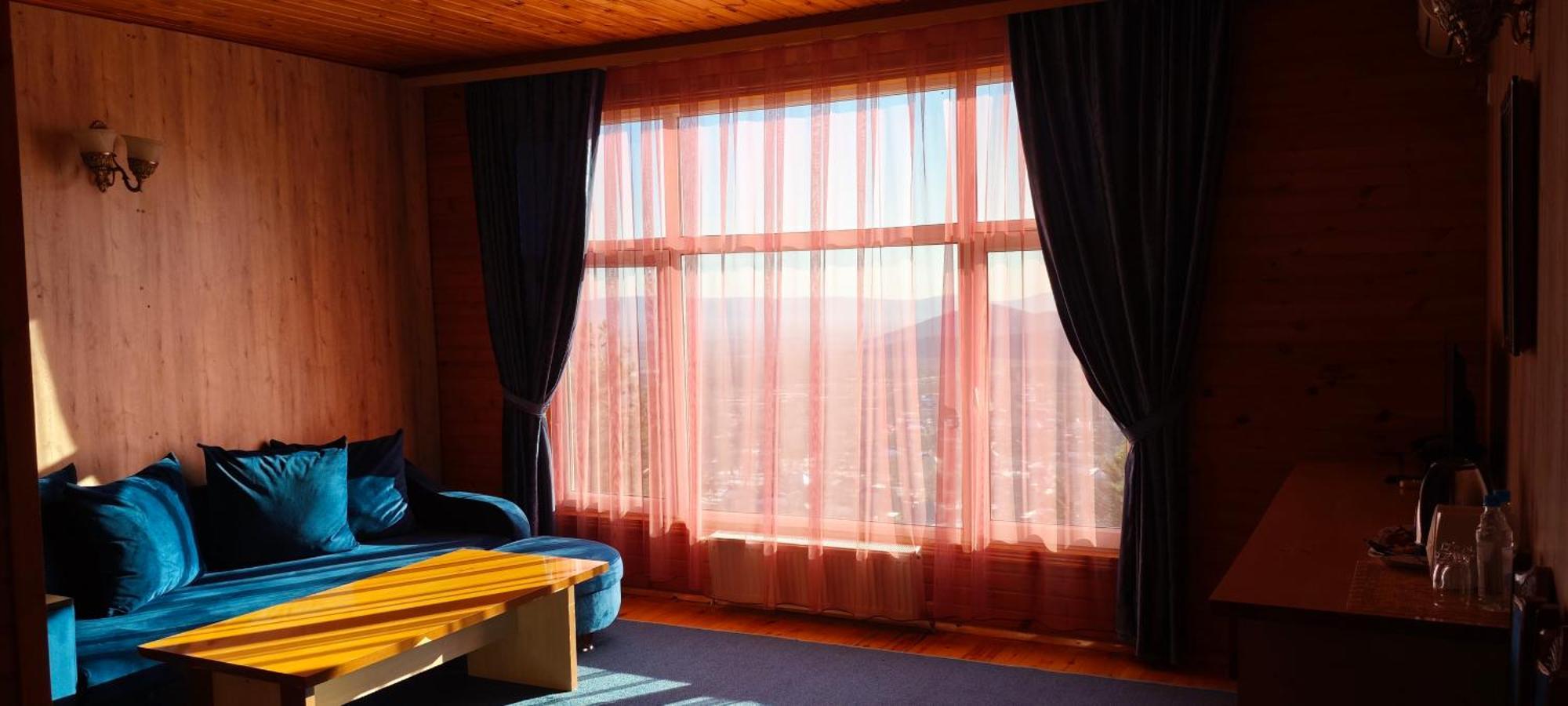 Kungut Hotel & Restaurant Şǝki Buitenkant foto